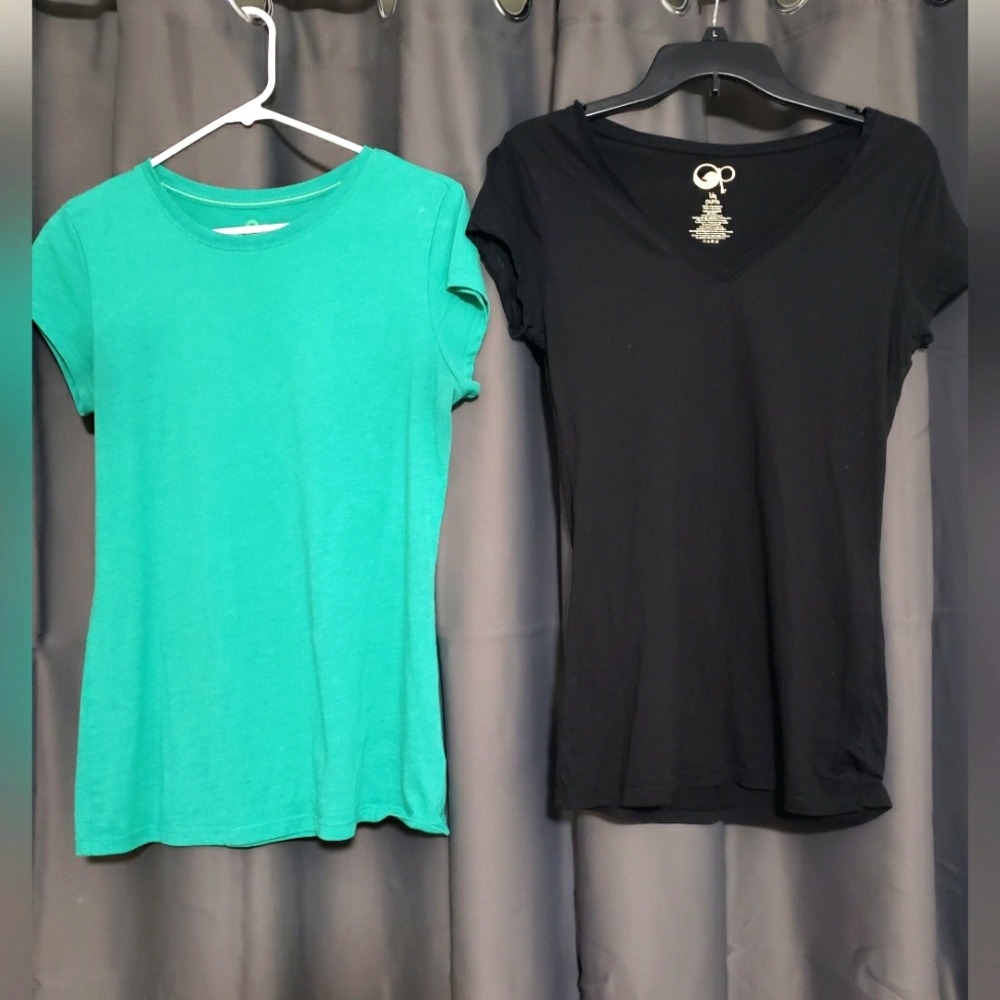 💥3/$30💥Fitted Tee Bundle of 2